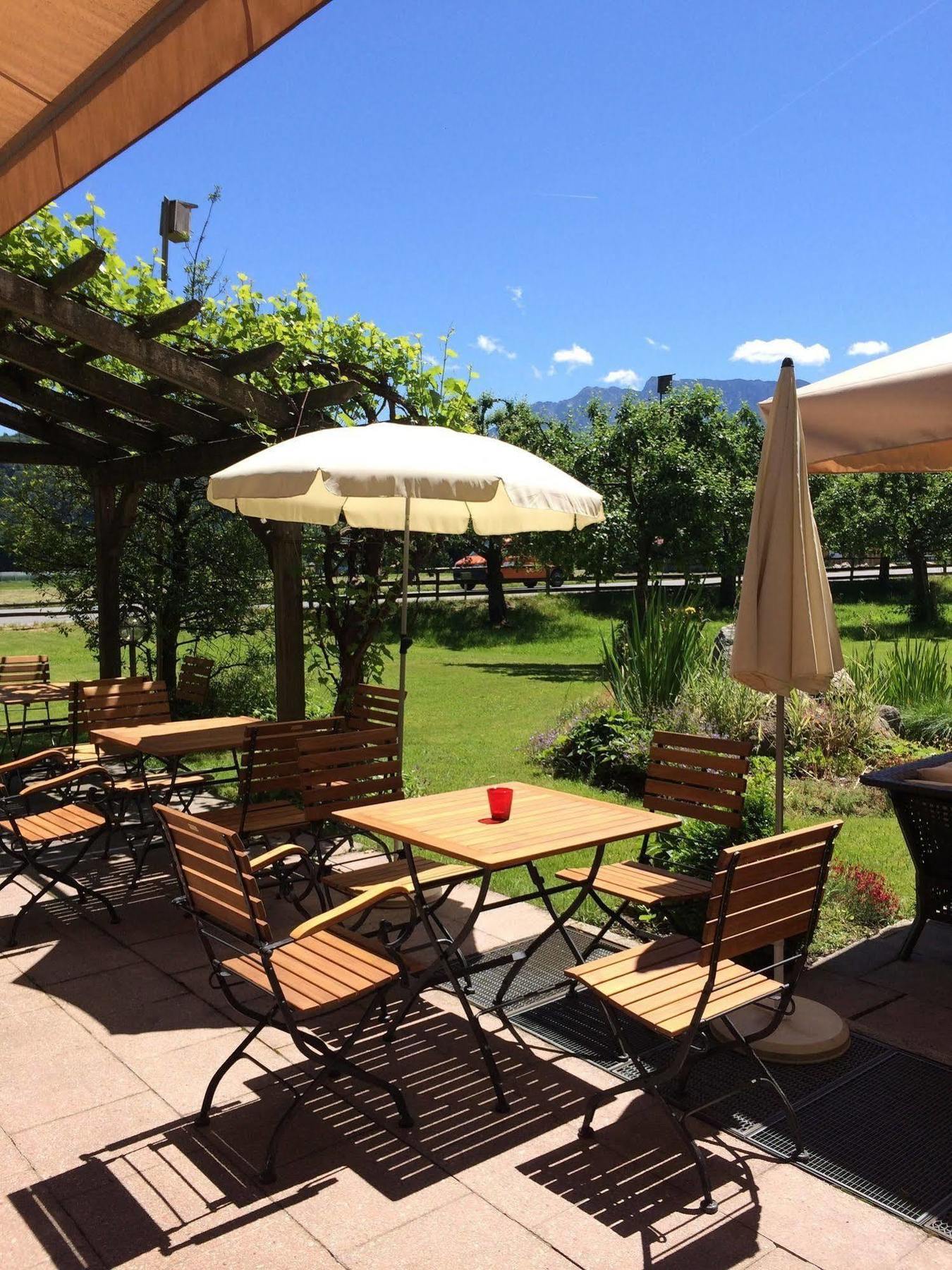 Alpenhof Landhotel Restaurant Обераудорф Екстериор снимка